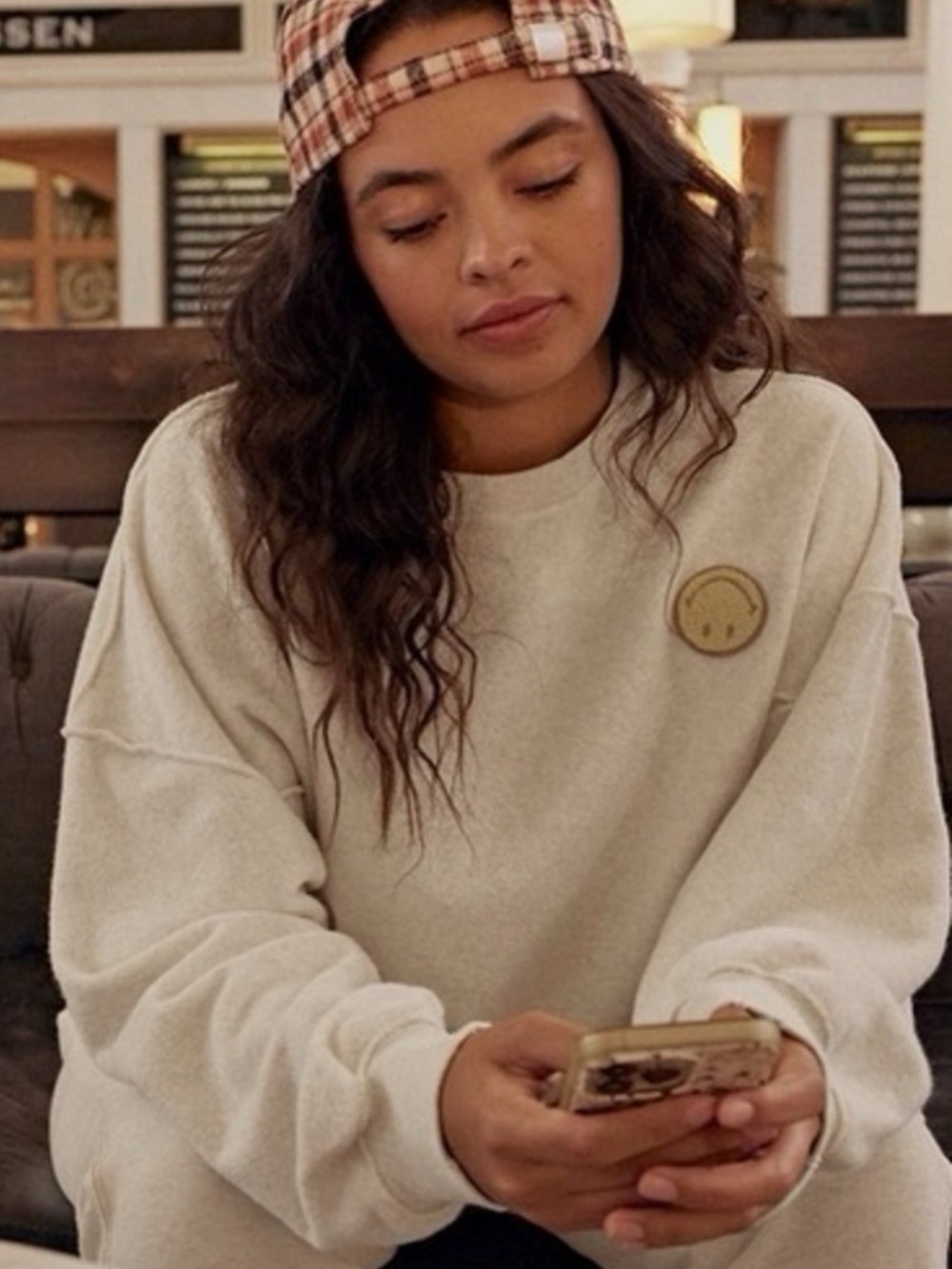 Aerie Oversized Soft Smiley Graphic Distressed Sweatshirt
Oatmeal Peach XS